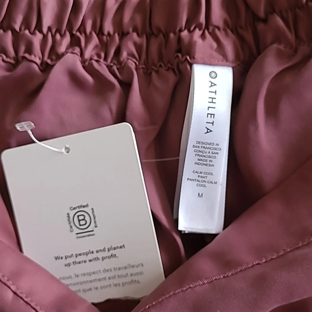 New! Athleta Calm Cool Pant - Picture 4 of 6